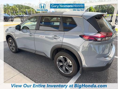 Boulder Gray Pearl 2026 Nissan Rogue SV