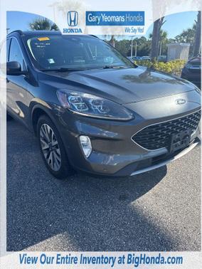 2020 Ford Escape Titanium
