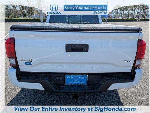 2022 Toyota Tacoma SR