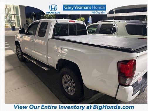 2022 Toyota Tacoma SR