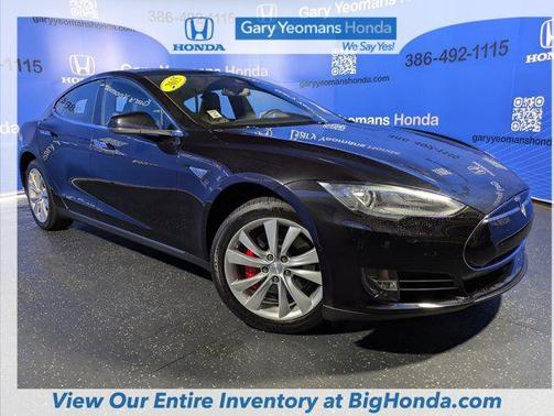 2015 Tesla Model S 90D