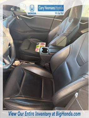 2015 Tesla Model S 90D