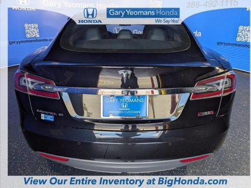 2015 Tesla Model S 90D