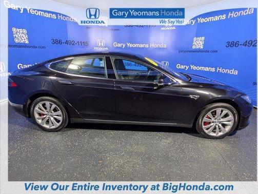 2015 Tesla Model S 90D