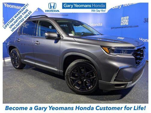 2025 Honda Pilot Touring 8-Passenger