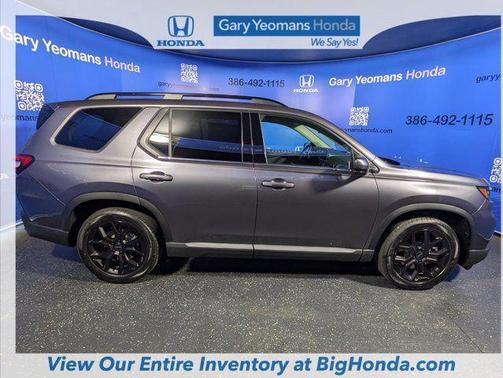 2025 Honda Pilot Touring 8-Passenger