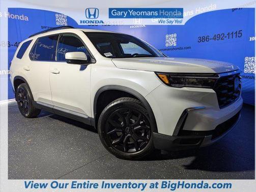 2025 Honda Pilot Touring 8-Passenger
