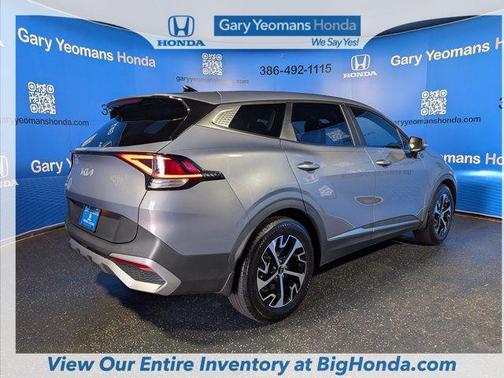 Everlasting Silver 2023 Kia Sportage EX