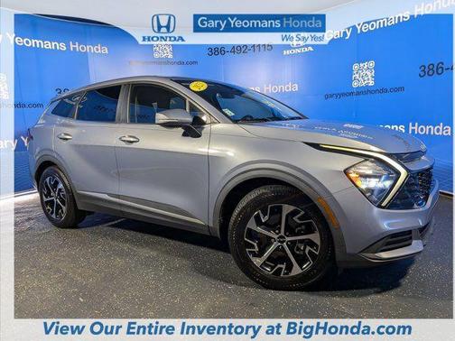 Everlasting Silver 2023 Kia Sportage EX