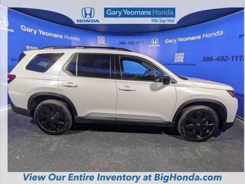 PLATINUM WHT PR 2026 Honda Pilot Black Edition