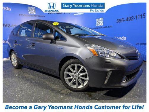 2012 Toyota Prius v Five