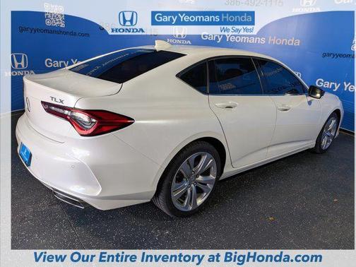 Platinum White Pearl 2022 Acura TLX Technology