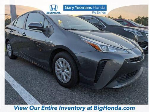 2022 Toyota Prius LE