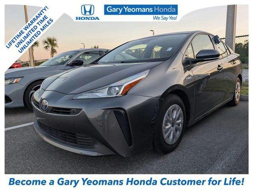 2022 Toyota Prius LE