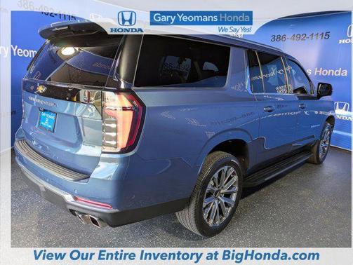 2025 Chevrolet Suburban 4WD High Country