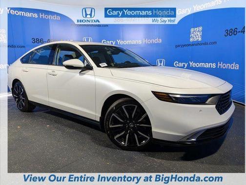 PLATINUM WHT PR 2026 Honda Accord Hybrid Touring