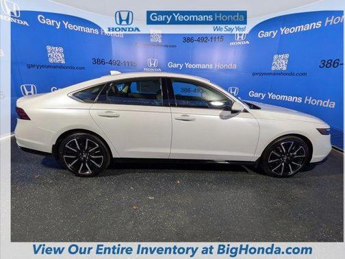 PLATINUM WHT PR 2026 Honda Accord Hybrid Touring