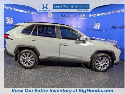 2023 Toyota RAV4 XLE Premium