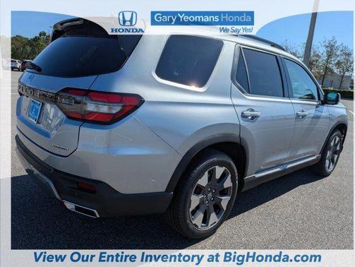 2026 Honda Pilot Touring 8-Passenger