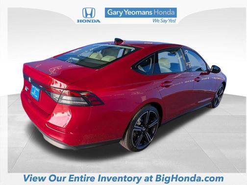 RADIANT RED MET 2026 Honda Accord SE