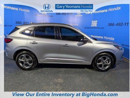 Iconic Silver Metallic 2024 Ford Escape ST-Line