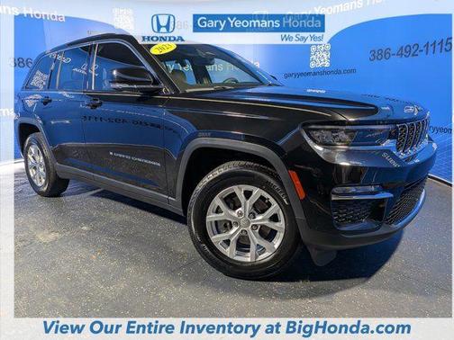 Diamond Black Crystal Pearlcoat 2023 Jeep Grand Cherokee Limited