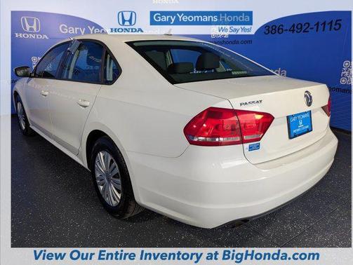 2015 Volkswagen Passat 1.8T Auto S