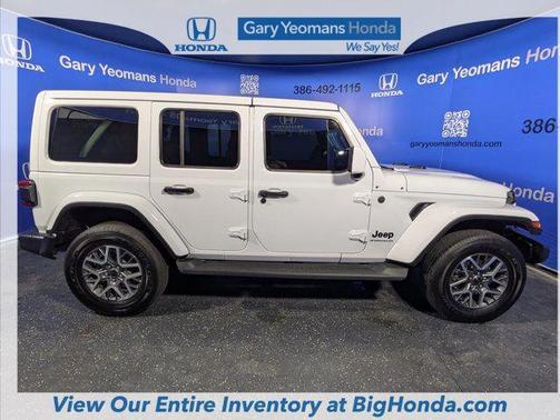 2025 Jeep Wrangler 4-Door Sahara 4x4