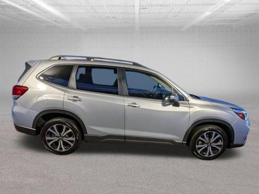 Ice Silver Metallic 2020 Subaru Forester Limited