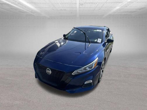 Deep Blue Pearl 2020 Nissan Altima SR FWD