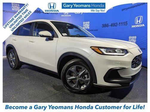 PLATINUM WHT PR 2026 Honda HR-V LX