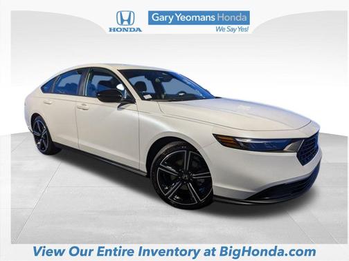 Platinum White Pearl 2026 Honda Accord Hybrid Sport