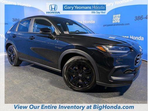 CRYSTAL BLK PRL 2026 Honda HR-V AWD Sport