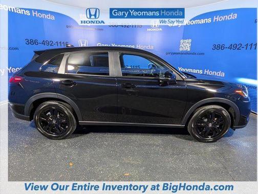 CRYSTAL BLK PRL 2026 Honda HR-V AWD Sport