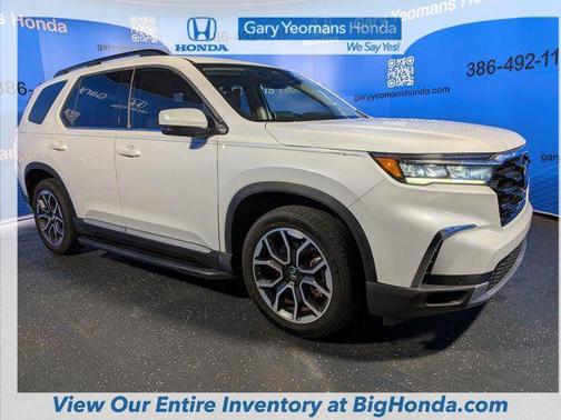 2023 Honda Pilot Touring 8-Passenger