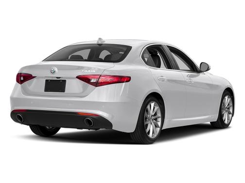 2017 Alfa Romeo Giulia Base