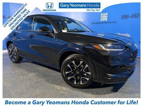 CRYSTAL BLK PRL 2027 Honda HR-V EX-L