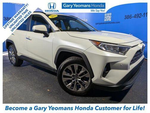 Super White 2019 Toyota RAV4 Limited