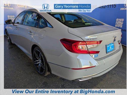 2022 Honda Accord Hybrid Touring