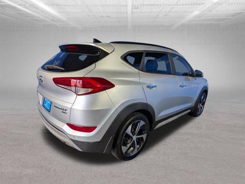 Molten Silver 2018 Hyundai TUCSON Limited