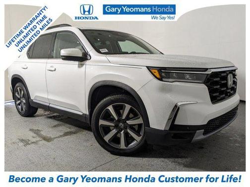 2025 Honda Pilot Touring 8-Passenger