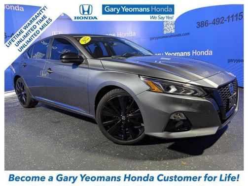 2022 Nissan Altima SR FWD