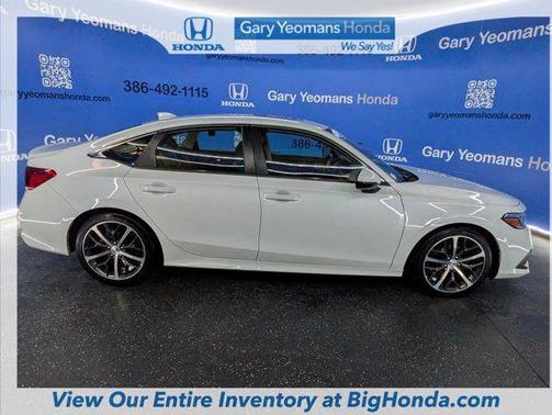 2022 Honda Civic Touring
