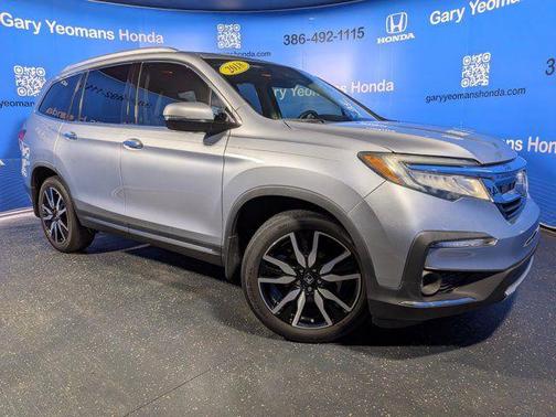 Modern Steel Metallic 2019 Honda Pilot Touring 8-Passenger