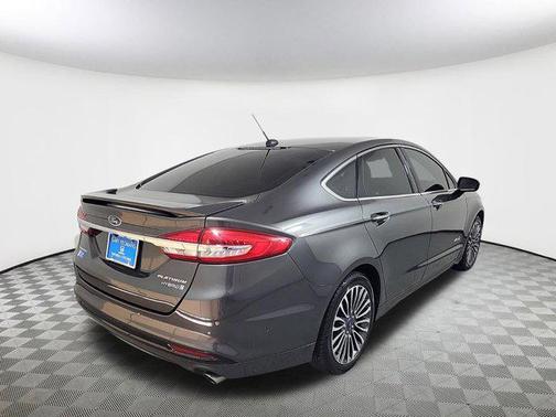 2017 Ford Fusion Hybrid Platinum