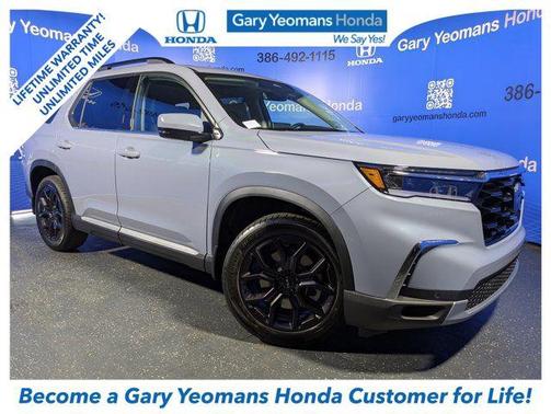 2025 Honda Pilot Touring 8-Passenger