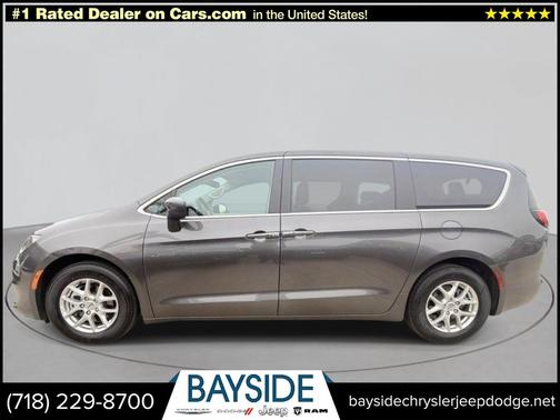 2023 Chrysler Voyager LX FWD