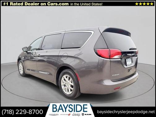 2023 Chrysler Voyager LX FWD