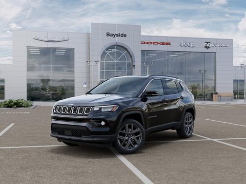 Diamond Black Crystal Pearlcoat 2026 Jeep Compass Limited Altitude 4x4