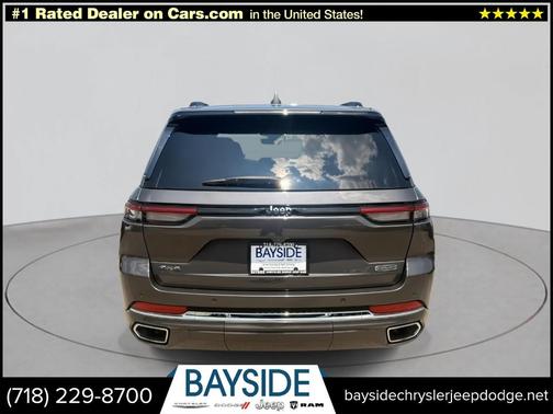 2022 Jeep Grand Cherokee Overland